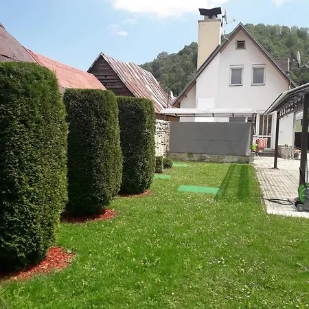 Guest house U Johna 3*